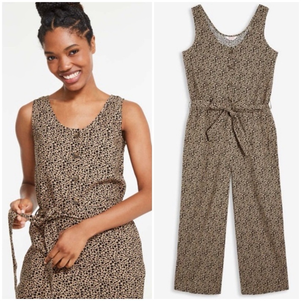 Joe Fresh - Leopard Print Sleeveless Jumpsuit with matching belt. Size: XS